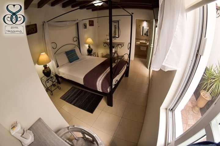 קרטרו Hotel Tres Sofias מראה חיצוני תמונה