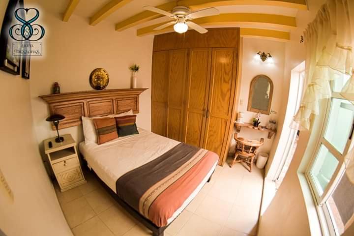 קרטרו Hotel Tres Sofias מראה חיצוני תמונה
