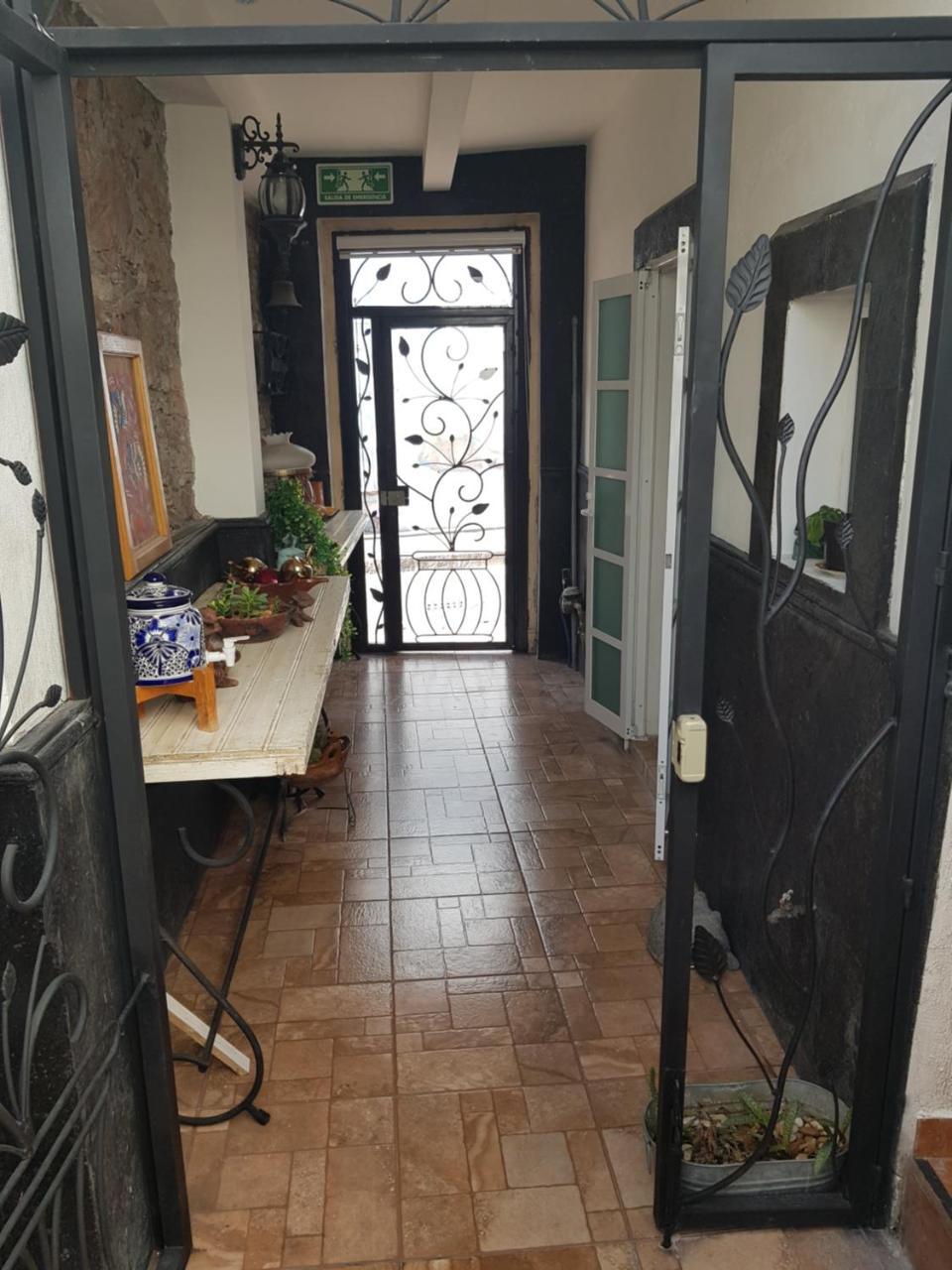 קרטרו Hotel Tres Sofias מראה חיצוני תמונה