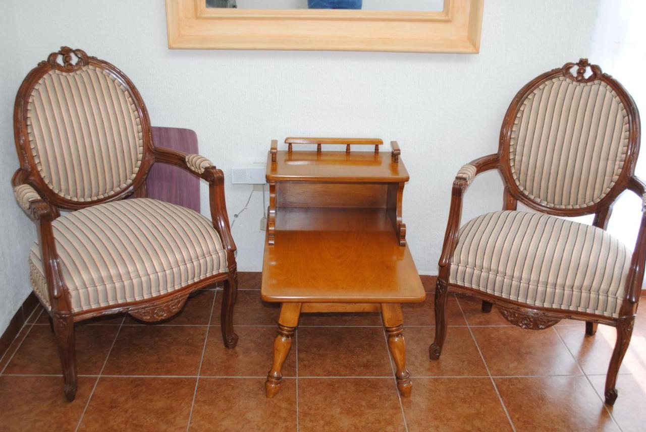 קרטרו Hotel Tres Sofias מראה חיצוני תמונה